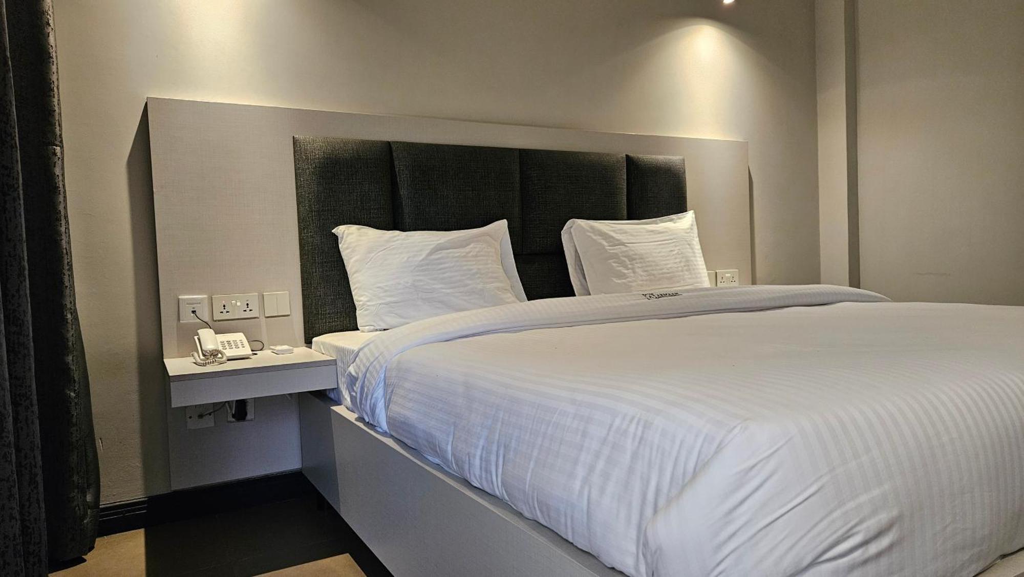 The Ivory Hotel Nairobi Bagian luar foto